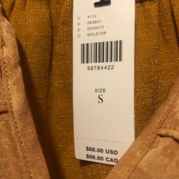 Gold ruffled top - Picture 3 of 7